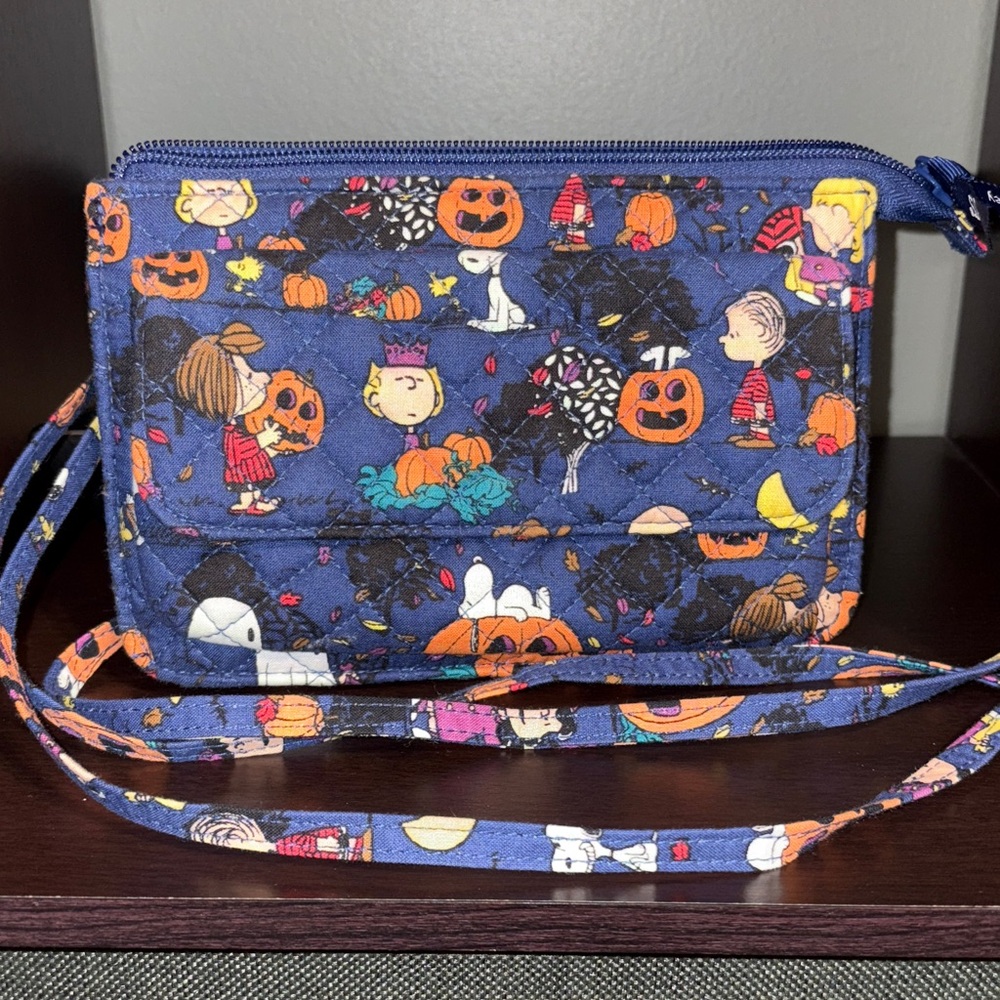 Vera Bradley Blue Peanuts Halloween Crossbody Bag